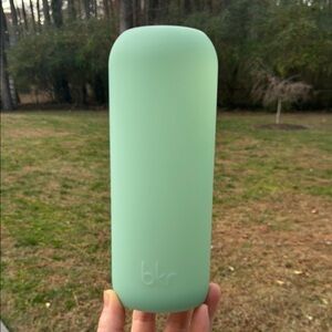 BKR EXhale Demi sleeve